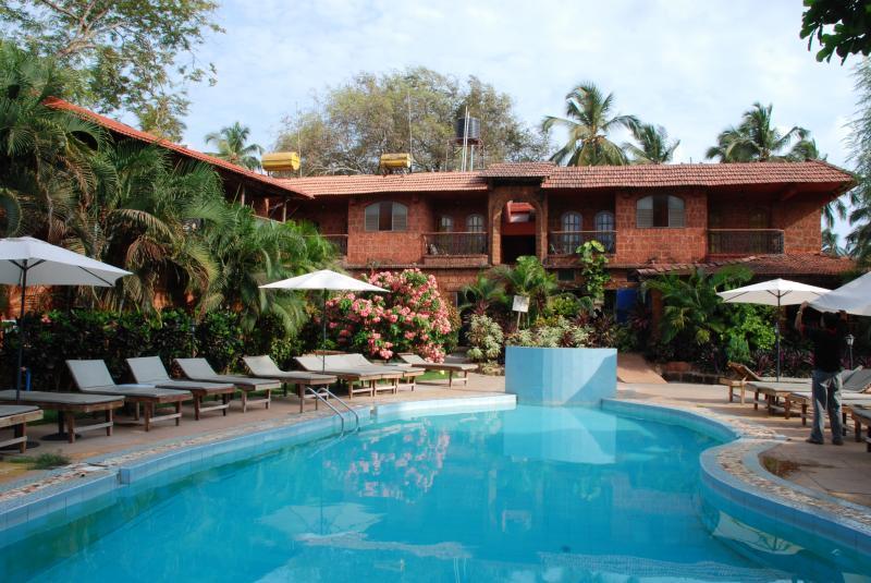 Marquis Beach Resort Candolim Ngoại thất bức ảnh