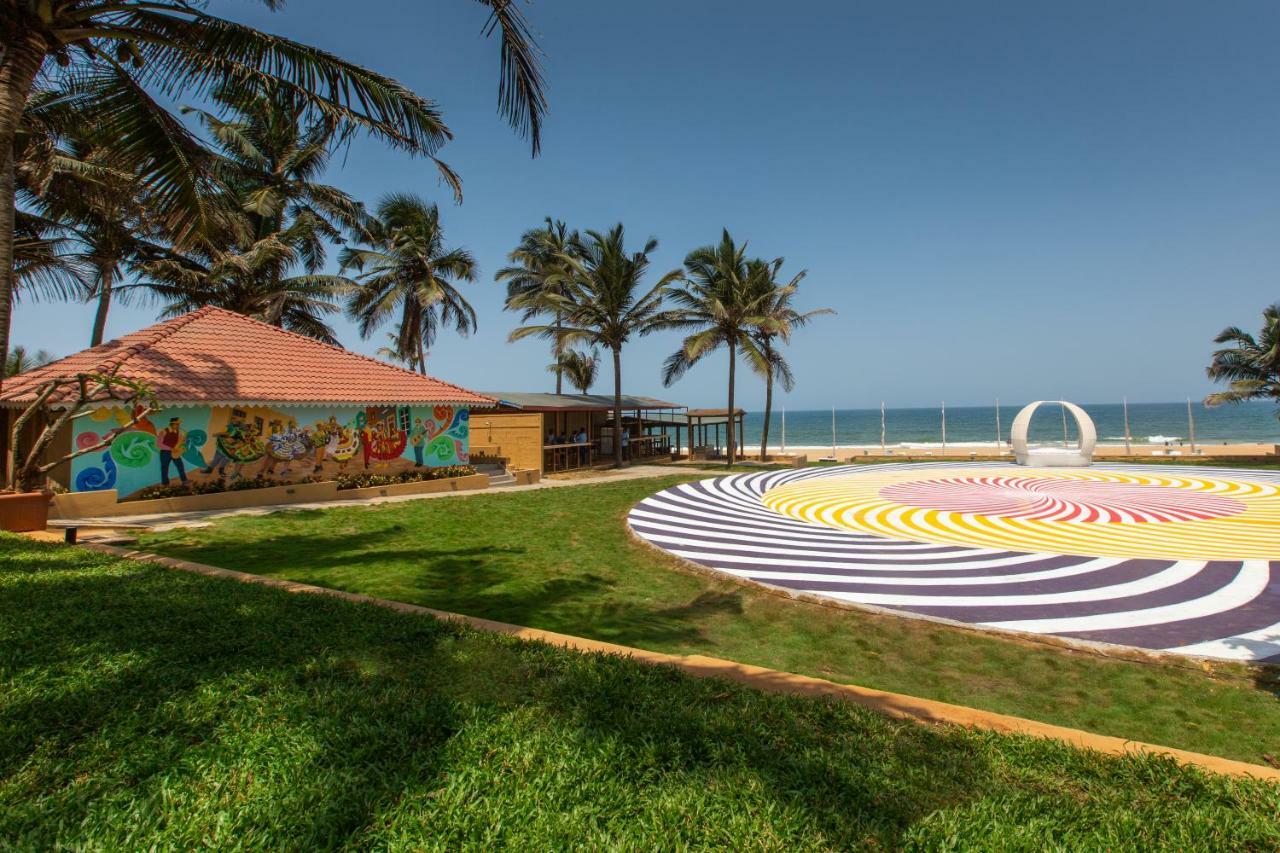 Marquis Beach Resort Candolim Ngoại thất bức ảnh
